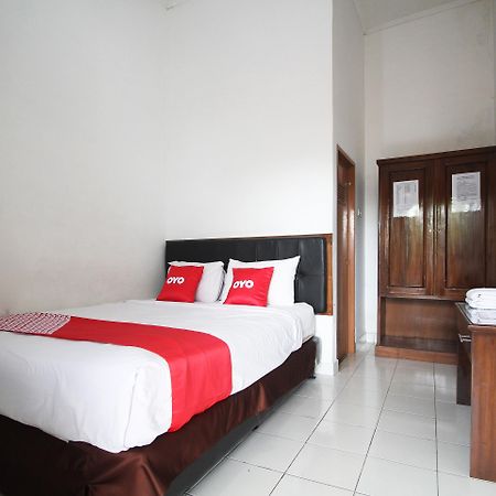 Oyo 2014 Wisma Zahra Bandar Lampung Bagian luar foto