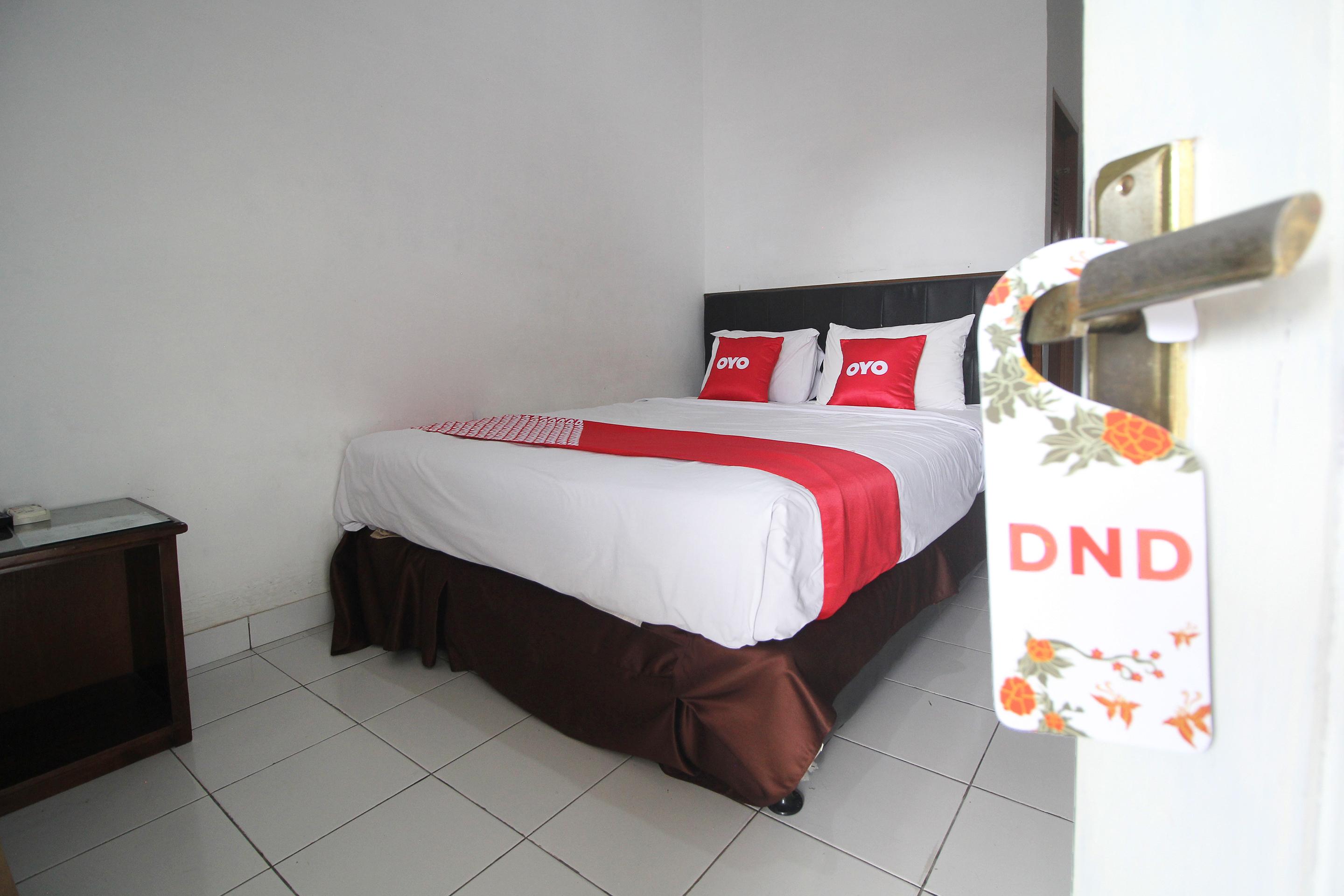 Oyo 2014 Wisma Zahra Bandar Lampung Bagian luar foto